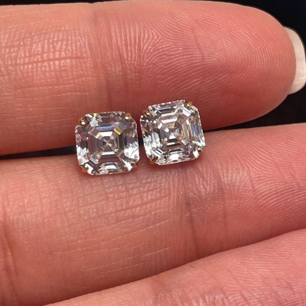 14K Gold Stud Earrings White Zirconia Square Diamond Cut Earrings